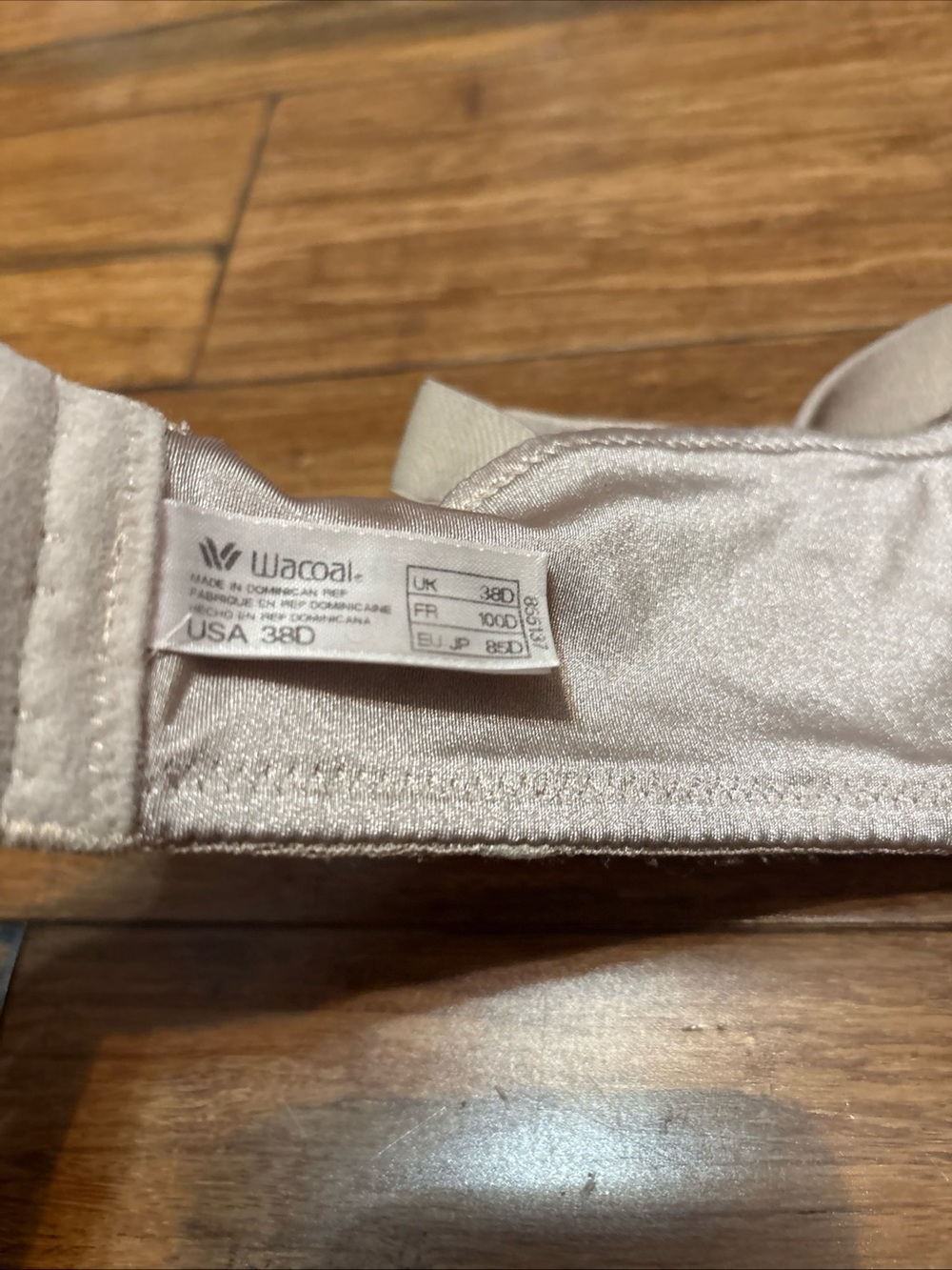 38D Bra Lot Of 4 Wacoal Chantelle Maroon Blue Beige - Picture 9 of 10